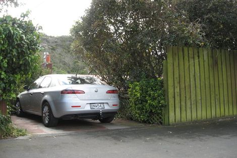 Photo of property in 332 Karori Road, Karori, Wellington, 6012