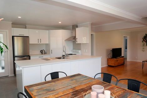 Photo of property in 25 Winton Street, Paraparaumu Beach, Paraparaumu, 5032