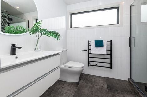 Photo of property in 122b Moore Street, Howick, Auckland, 2014