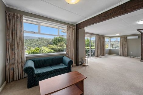 Photo of property in 77 Milton Terrace, Picton, 7220