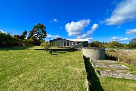 Photo of property in 619 State Highway 16, Kumeu, 0891