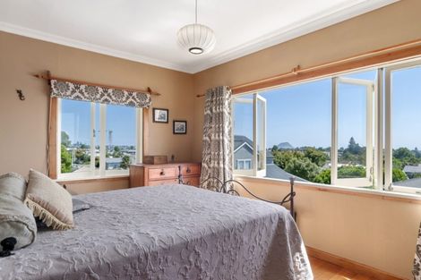 Photo of property in 16 Briarley Street, Tauranga South, Tauranga, 3112