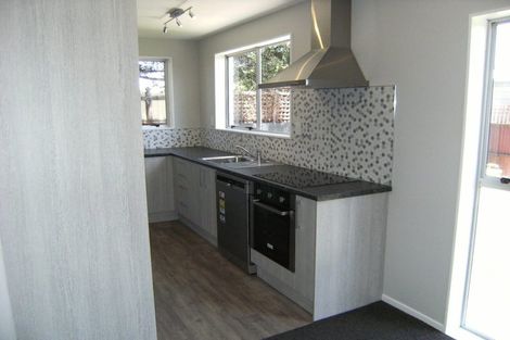 Photo of property in 2/417 Bower Avenue, Parklands, Christchurch, 8083