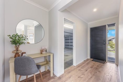 Photo of property in 15 Oakdale Grove, Richmond, 7020