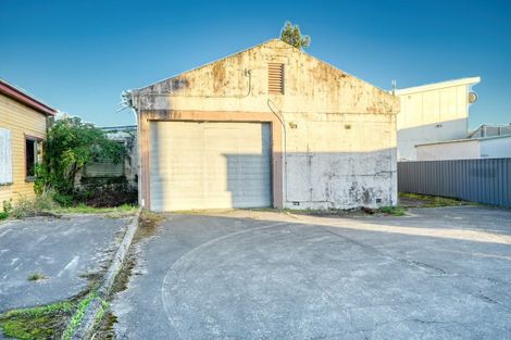 Photo of property in 25-27 Revell Street, Hokitika, 7810