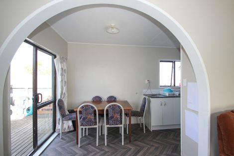 Photo of property in 5b Kilkee Terrace, Flaxmere, Hastings, 4120