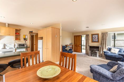 Photo of property in 2/76 Saint Albans Street, St Albans, Christchurch, 8014