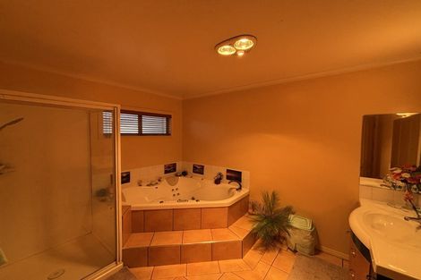 Photo of property in 292 Grandview Road, Western Heights, Hamilton, 3200