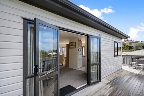 Photo of property in 278c Glamorgan Drive, Northcross, Auckland, 0630