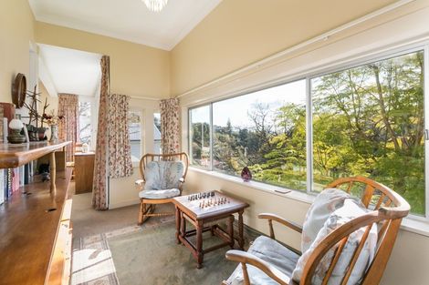 Photo of property in 5 Fitzroy Road, Bluff Hill, Napier, 4110