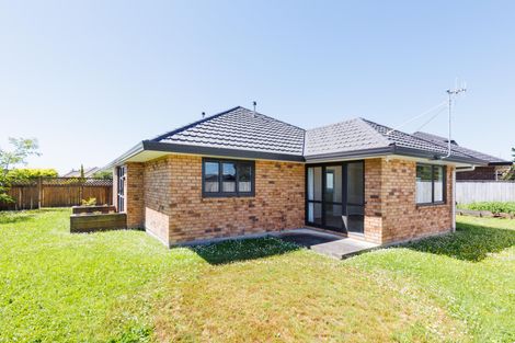 Photo of property in 9 Alpine Grove, Kelvin Grove, Palmerston North, 4414
