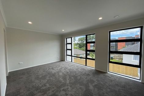 Photo of property in 19 Eastview Road, Glen Innes, Auckland, 1072