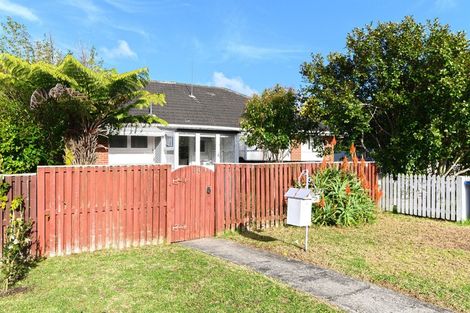 Photo of property in 1/38 Holland Road, Hillcrest, Auckland, 0627
