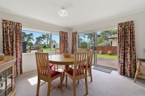 Photo of property in 15 Teal Place, Pyes Pa, Tauranga, 3112