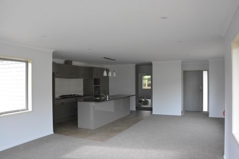 Photo of property in 1 Totarahoe Lane, Whalers Gate, New Plymouth, 4310