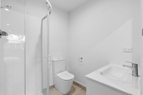 Photo of property in 33b Waimairi Road, Upper Riccarton, Christchurch, 8041