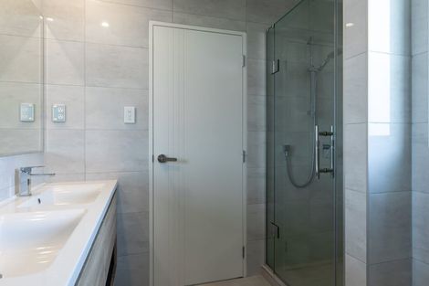 Photo of property in 46c Willerton Avenue, New Lynn, Auckland, 0600