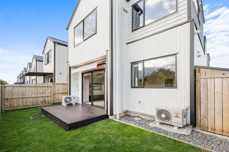 Photo of property in 77 John Gray Street, Papakura, 2110