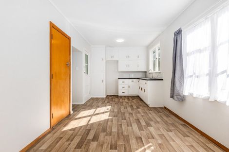 Photo of property in 11 Bartholomew Road, Levin, 5510