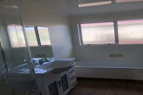 Photo of property in 23 Colchester Crescent, Newlands, Wellington, 6037