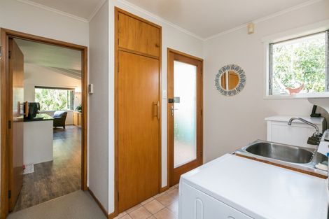 Photo of property in 28 Gordon Road, Te Awanga, 4102