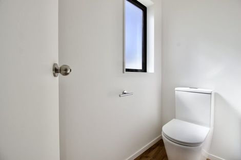 Photo of property in 111b Lancaster Road, Beach Haven, Auckland, 0626