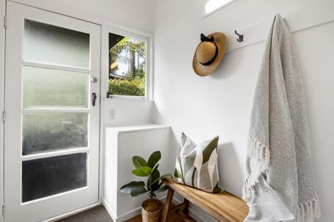Photo of property in 13 Kauri Road, Birkenhead, Auckland, 0626