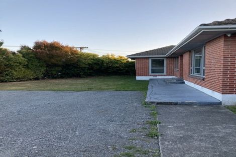 Photo of property in 8 Renfrew Street, Upper Riccarton, Christchurch, 8041