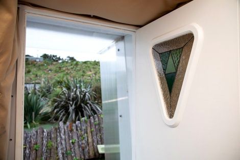 Photo of property in 456 Barrett Road, Omata, New Plymouth, 4374