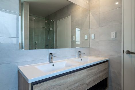 Photo of property in 46c Willerton Avenue, New Lynn, Auckland, 0600