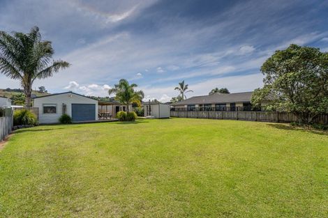 Photo of property in 26 Wells Place, Whitianga, 3510