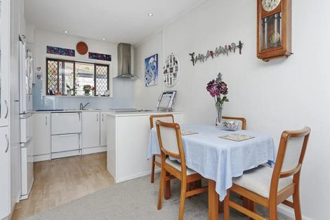 Photo of property in 4 Appleyard Crescent, Meadowbank, Auckland, 1072