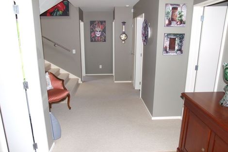 Photo of property in 2/72 Harvey Street, Waipahihi, Taupo, 3330