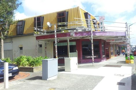 Photo of property in 298-300 High Street, Hutt Central, Lower Hutt, 5010