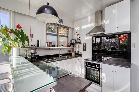 Photo of property in 19 Harold Crescent, Fordlands, Rotorua, 3015