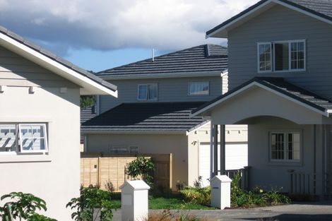 Photo of property in 17 Mulvaney Crescent, Henderson, Auckland, 0612