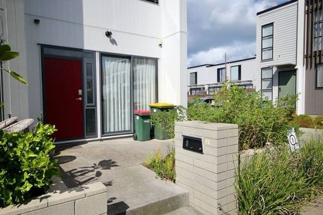 Photo of property in 8 Sidney Wallingford Way, Hobsonville, Auckland, 0616