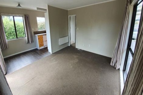 Photo of property in 82a Alexander Road, Raumati Beach, Paraparaumu, 5032