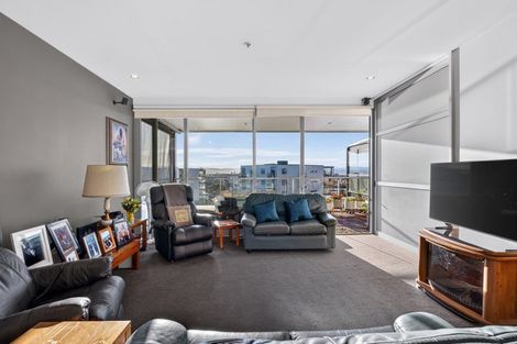Photo of property in 501d/14 West Quay, Ahuriri, Napier, 4110
