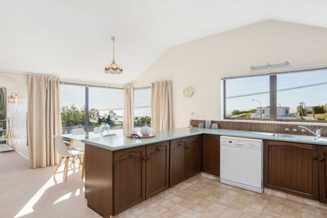 Photo of property in 224 Mount Pleasant Road, Mount Pleasant, Christchurch, 8081