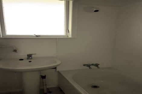 Photo of property in 3/3 Felton Mathew Avenue, St Johns, Auckland, 1072