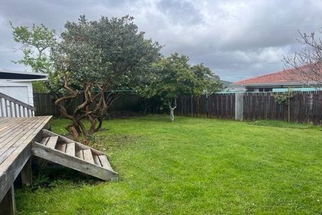 Photo of property in 4 Cromdale Avenue, Highland Park, Auckland, 2010