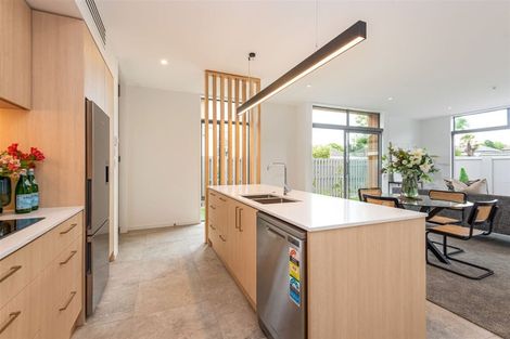 Photo of property in 1/40 Kilmarnock Street, Riccarton, Christchurch, 8011