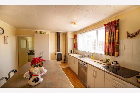 Photo of property in 43 Pitt Street, Raetihi, 4632