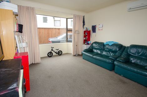 Photo of property in 12 Glen Road, Mornington, Dunedin, 9011