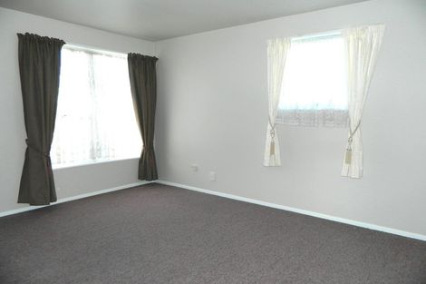 Photo of property in 2/56 Epsom Road, Sockburn, Christchurch, 8042