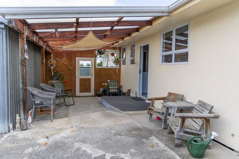 Photo of property in 75 Wentworth Street, East Gore, Gore, 9710