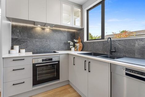 Photo of property in 8/29 Main Road South, Sockburn, Christchurch, 8042