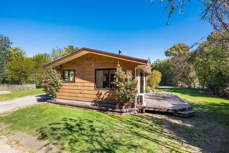 Photo of property in 80 Hawkesbury Road, Hawkesbury, Blenheim, 7272