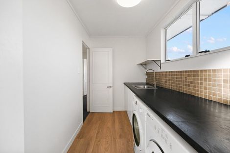 Photo of property in 10 Sheriff Place, Riverlea, Hamilton, 3216